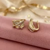 Gold & Crystal Interlace