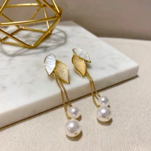Pearl Fringe