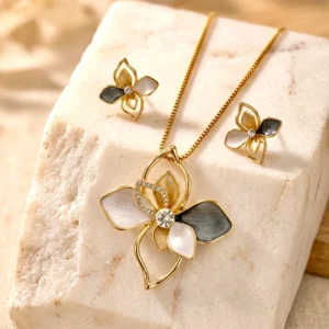 Pendant 011