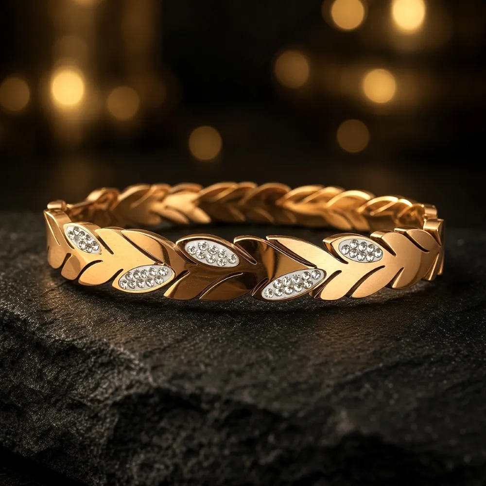 Wristwear 25
