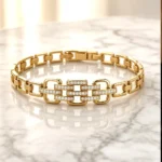 Wristwear 77